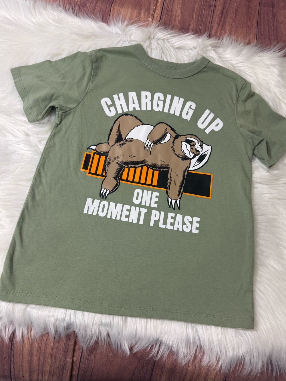 The Children’s Place Green Graphic T-Shirt Green - Boys Size M (7/8)